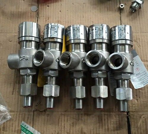 安全溢流閥(fá) 安全溢流閥