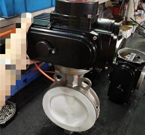 氣動美標襯氟蝶閥