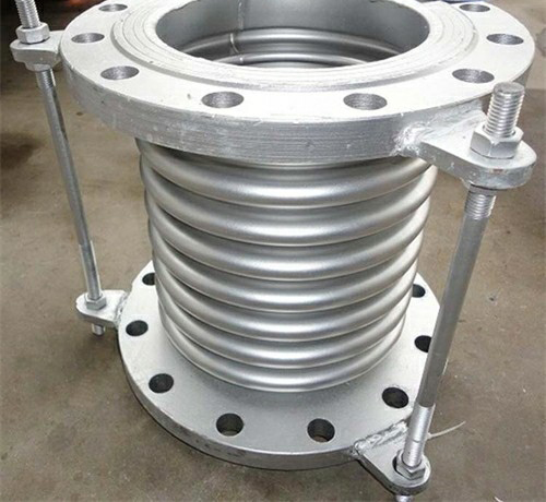 不鏽(xiù)鋼補償器 不(bú)鏽鋼補償器